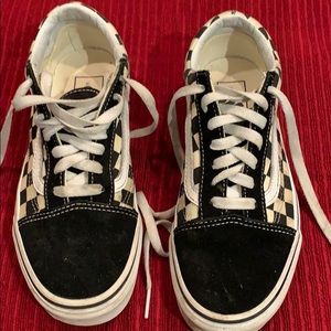 Vans Old Skool checkerboard Men’s 5, Women’s 6.5